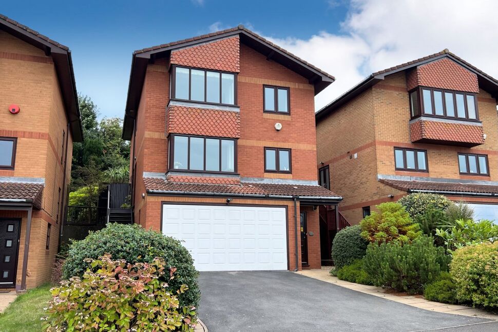 Main image of 4 bedroom Detached House for sale, Drakes Way, Portishead, Bristol, BS20