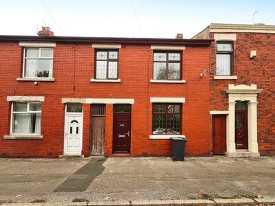 2 bedroom Mid Terrace House to rent