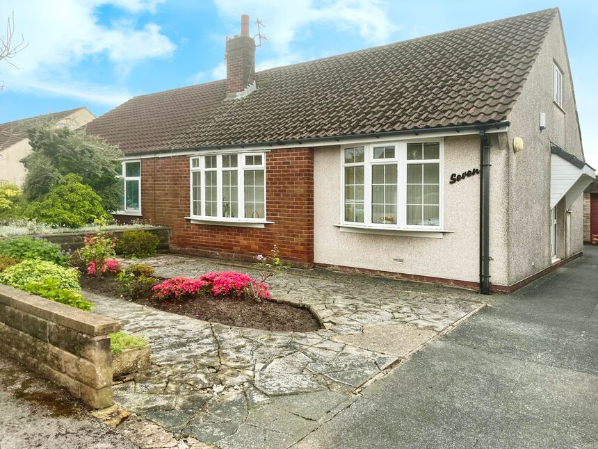 3 bedroom Semi Detached Bungalow for sale