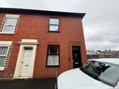 3 bedroom End Terrace House for sale