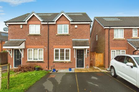 Maxy House Road, 2 bedroom Semi Detached House for sale, £147,300