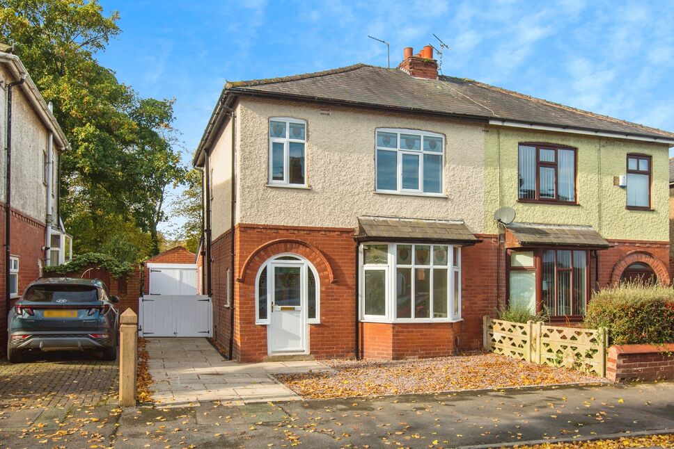 Main image of 3 bedroom Semi Detached House for sale, Windsor Avenue, Ashton-on-Ribble, Lancashire, PR2