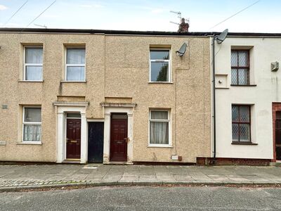 2 bedroom Mid Terrace House for sale