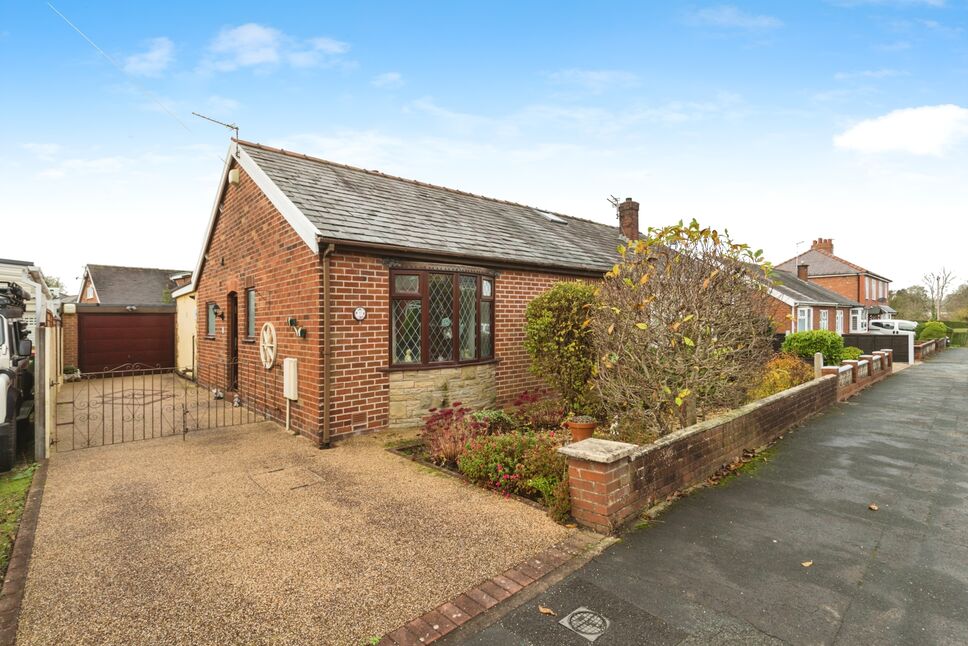 Main image of 2 bedroom Semi Detached Bungalow for sale, Hollins Grove, Fulwood, Lancashire, PR2