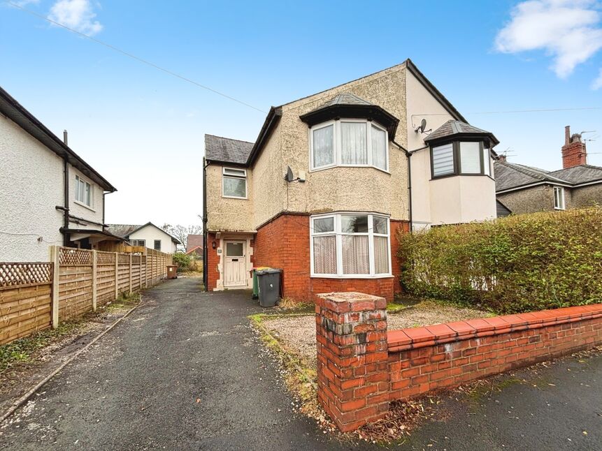 Main image of 3 bedroom Semi Detached House for sale, Manor Avenue, Fulwood, Lancashire, PR2