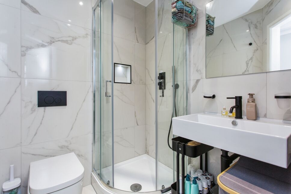 En-Suite bathroom