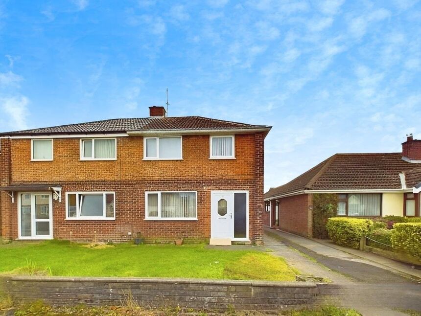 Main image of 2 bedroom Semi Detached House to rent, Windermere Road, Fulwood, Lancashire, PR2