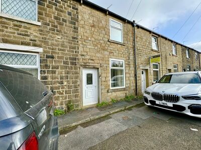 2 bedroom Mid Terrace House to rent