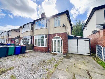 Brandlesholme Road, 3 bedroom Semi Detached House to rent, £1,250 pcm