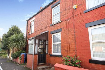 Melton Street, 2 bedroom Mid Terrace House to rent, £950 pcm