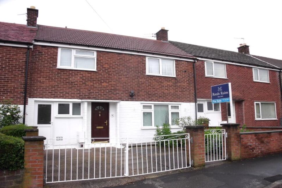 Main image of 3 bedroom Mid Terrace House to rent, Bodmin Crescent, Stockport, Cheshire, SK5