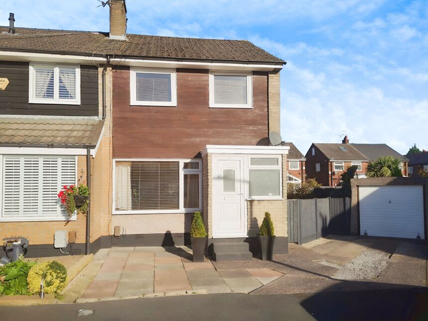 Main image of 3 bedroom Semi Detached House for sale, Fairford Way, Reddish, Cheshire, SK5