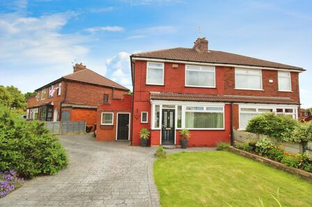 Barlow Fold Road, 3 bedroom Semi Detached House for sale, £290,000