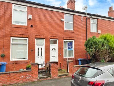 Welland Street, 2 bedroom Mid Terrace House to rent, £1,200 pcm