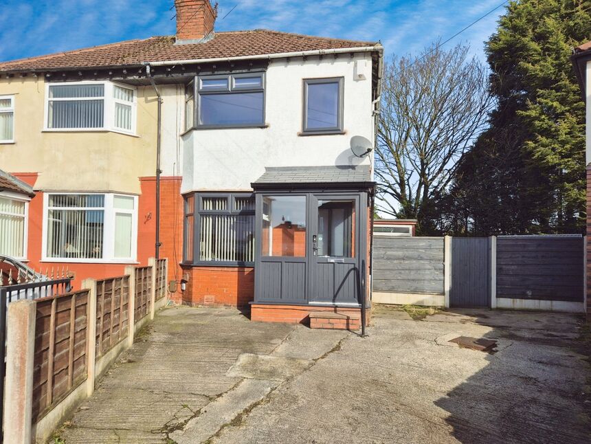 Main image of 2 bedroom Semi Detached House to rent, Sandileigh Avenue, Brinnington, Cheshire, SK5