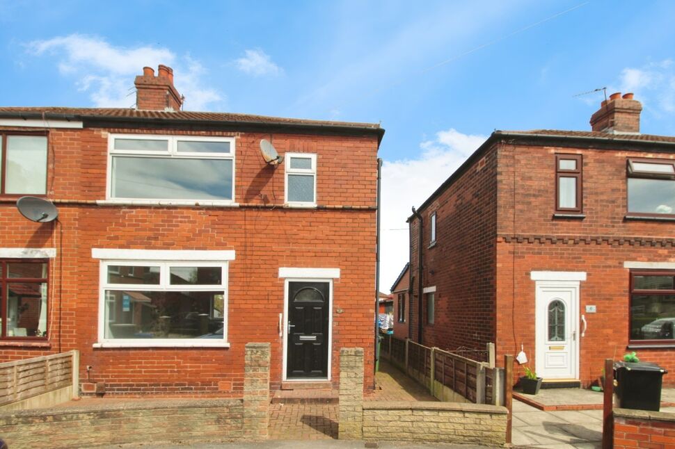 Main image of 3 bedroom Semi Detached House for sale, Dalkeith Avenue, Reddish, Chehsire, SK5