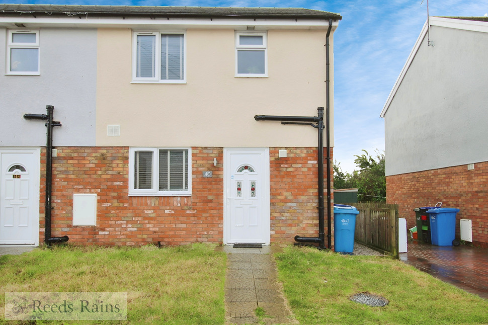 Main image of 2 bedroom Semi Detached House to rent, Brookdale Road, Rhyl, Clwyd, LL18