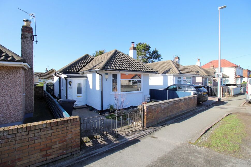 Main image of 2 bedroom Detached Bungalow for sale, St. Asaph Avenue, Kinmel Bay, Conwy, LL18