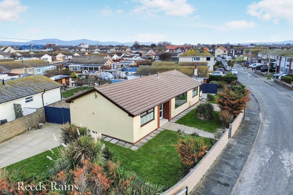 Main image of 4 bedroom Detached Bungalow for sale, Berwyn Crescent, Kinmel Bay, Conwy, LL18