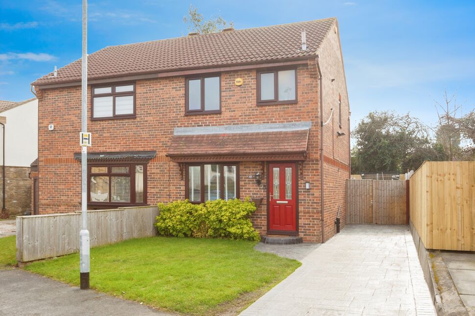 Main image of 3 bedroom Semi Detached House for sale, Meadowgate Drive, Lofthouse, Wakefield, WF3