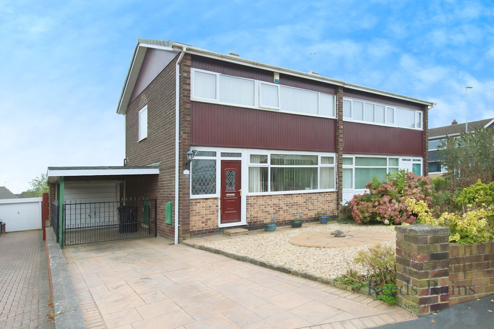 Main image of 3 bedroom Semi Detached House for sale, Northwood Falls, Woodlesford, West Yorkshire, LS26