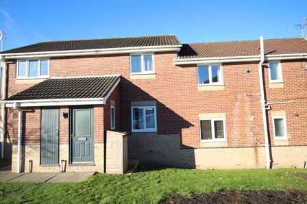 Wordsworth Drive, 2 bedroom  Flat to rent, £825 pcm