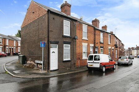 Psalters Lane, 2 bedroom End Terrace House to rent, £675 pcm
