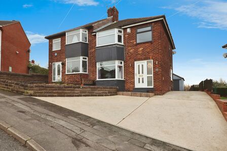 West Hill, 3 bedroom Semi Detached House for sale, £240,000