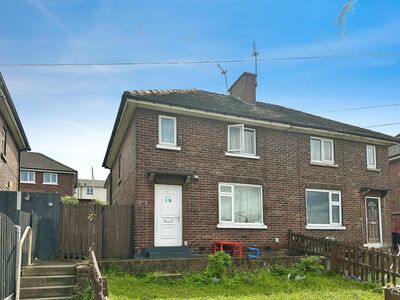 Town Street, 3 bedroom Semi Detached House for sale, £120,000