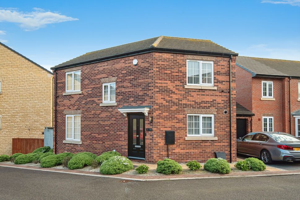 Main image of 3 bedroom Detached House for sale, Bairstow Gardens, Upper Haugh, South Yorkshire, S62