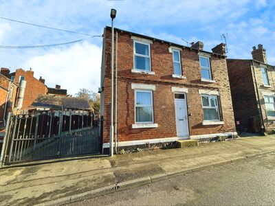 Arundel Street, 2 bedroom Detached House for sale, £130,000