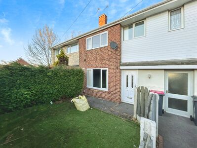 Nidderdale Road, 3 bedroom Mid Terrace House for sale, £120,000