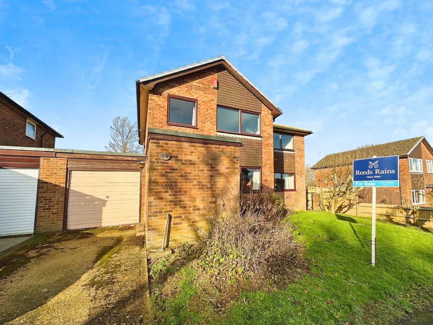 Main image of 4 bedroom Link Detached House for sale, The Hawthornes, Broad Oak, East Sussex, TN31