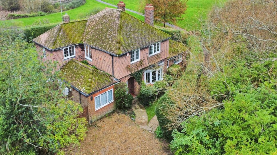 Main image of 5 bedroom Detached House for sale, Old Brickyard, Rye, East Sussex, TN31