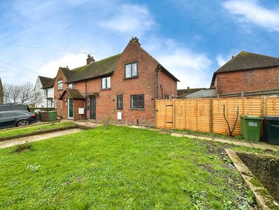 Udimore Road, 3 bedroom End Terrace House for sale, £325,000