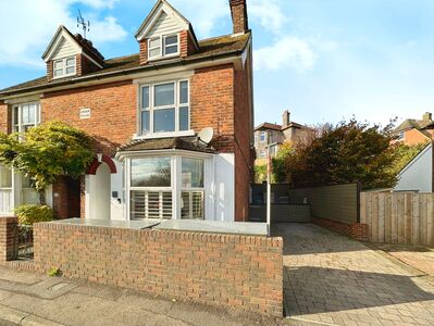 Fishmarket Road, 4 bedroom Semi Detached House for sale, £700,000