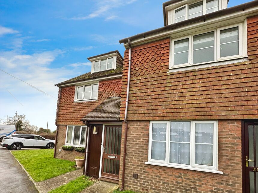 Main image of 2 bedroom  Flat for sale, New Winchelsea Road, Rye, East Sussex, TN31