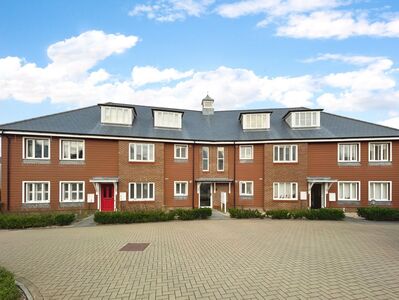 Vidler Square, 1 bedroom  Flat for sale, £220,000