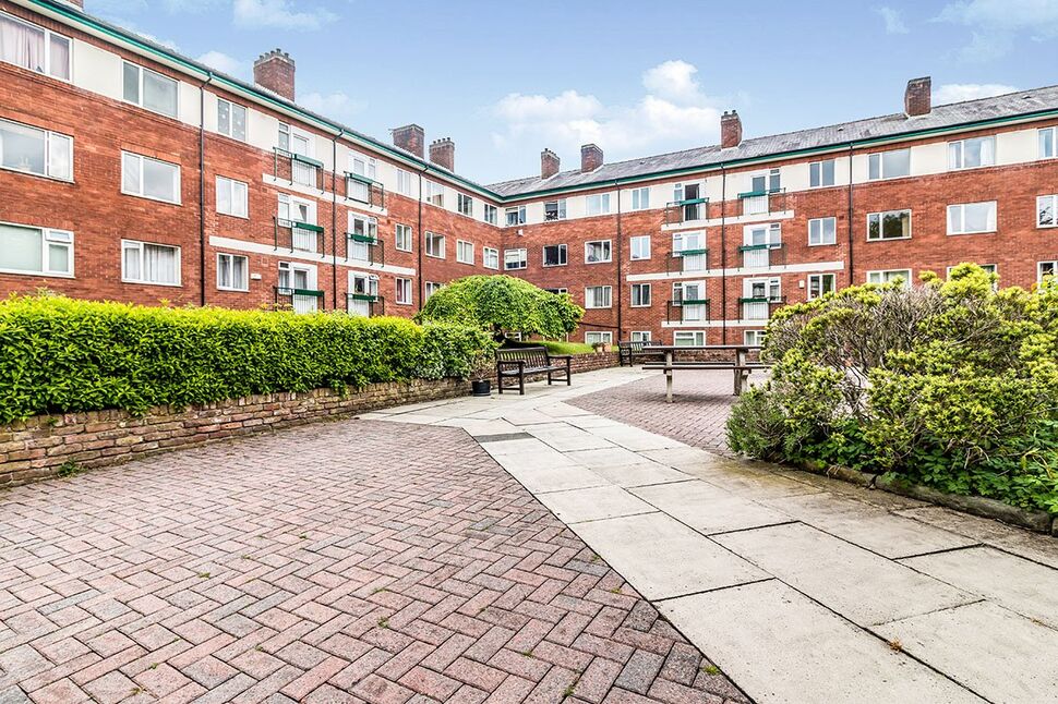 Main image of 2 bedroom  Flat for sale, Redmires Court, Eccles New Road, Salford, M5