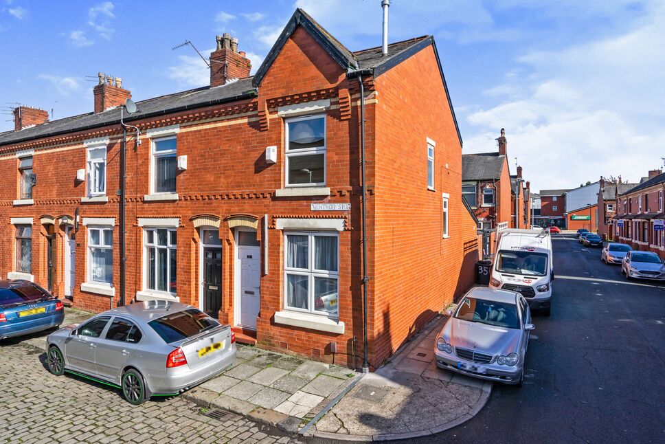 Main image of 2 bedroom End Terrace House to rent, Ventnor Street, Salford, Greater Manchester, M6