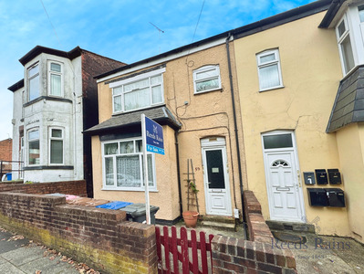 Seedley Road, 4 bedroom Semi Detached House for sale, £400,000