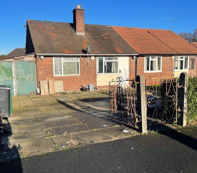 Main image of 1 bedroom Semi Detached Bungalow for sale, Shawbury Road, Manchester, Greater Manchester, M23