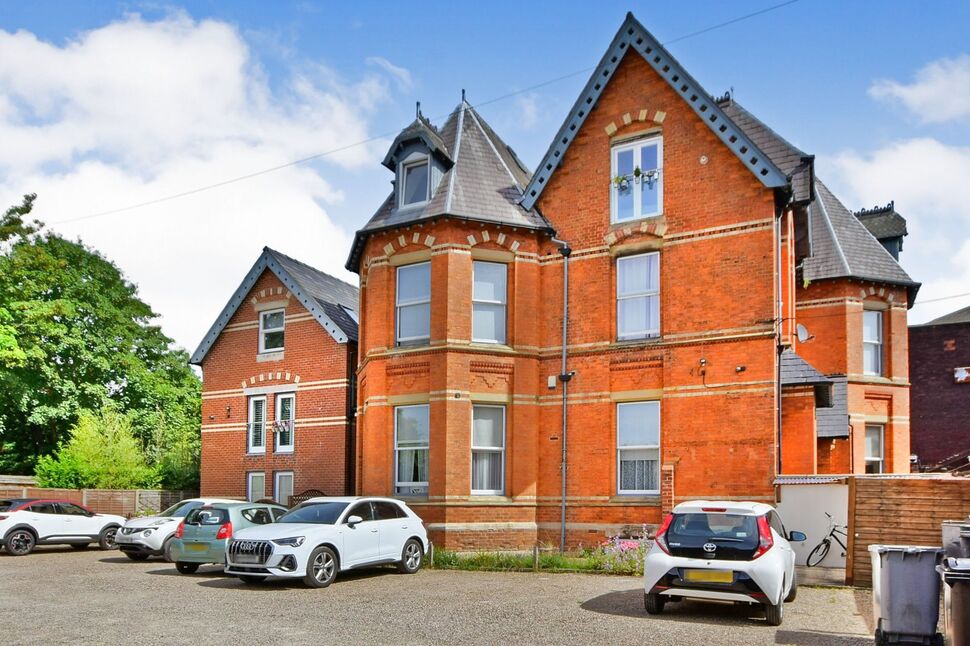 Main image of 2 bedroom  Flat for sale, Washway Road, Sale, Greater Manchester, M33