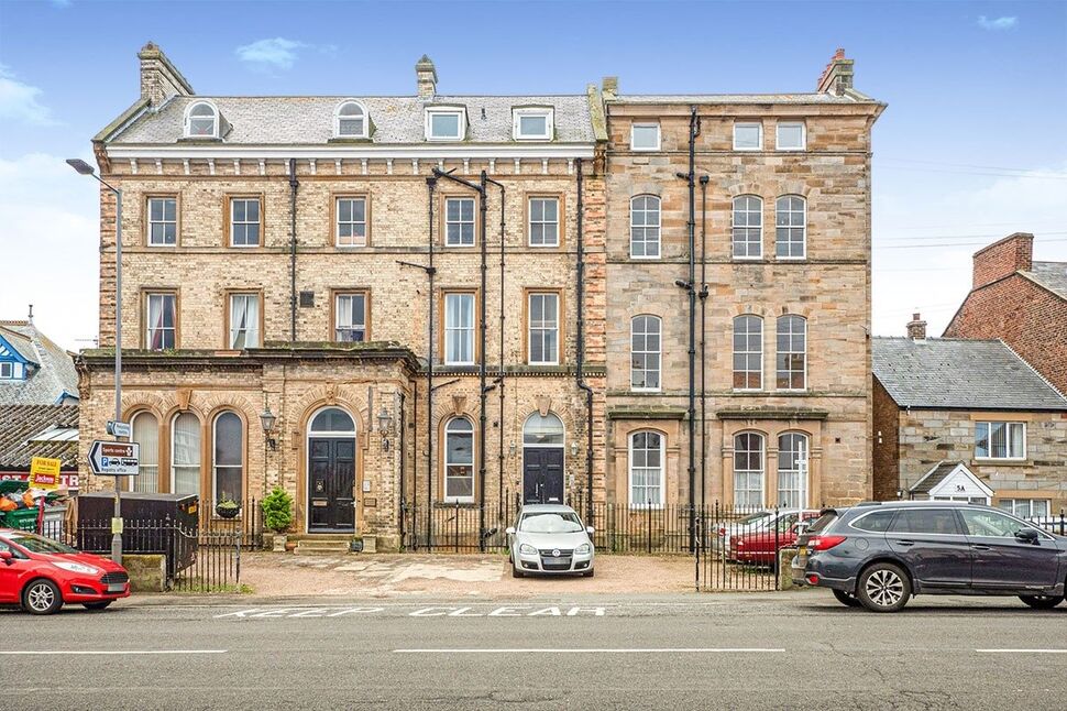 Main image of 2 bedroom  Flat for sale, Upgang Lane, Whitby, North Yorkshire, YO21