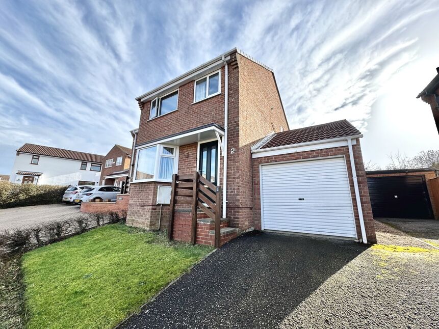 Main image of 3 bedroom Link Detached House for sale, Hildenley Close, Scarborough, YO12