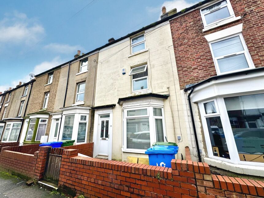 Main image of 3 bedroom Mid Terrace House for sale, Cambridge Street, Scarborough, North Yorkshire, YO12