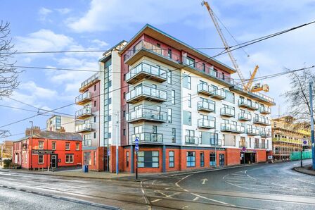 Watery Street, 1 bedroom  Flat for sale, £90,000