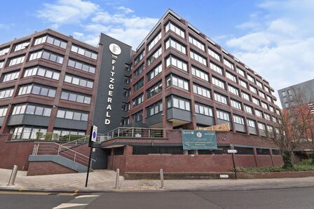 The Fitzgerald, 1 bedroom  Flat for sale, £120,000