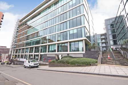 Solly Street, 2 bedroom  Flat for sale, £126,000