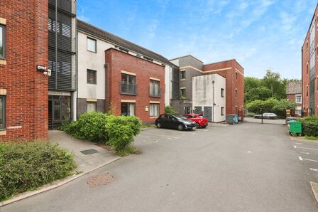 Cuthbert Cooper Place, 2 bedroom  Flat for sale, £81,500